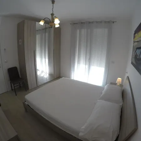 Apartment Trilocale Con Piscina - Agenzia Cocal Caorle