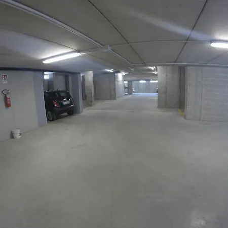 Apartman Trilocale Con Piscina - Agenzia Cocal